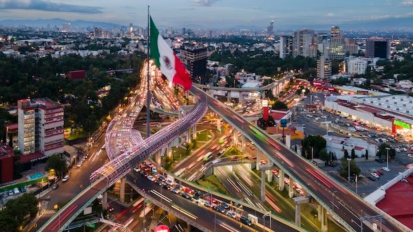 mexico-city-at-night-2023-11-27-05-28-16-utc